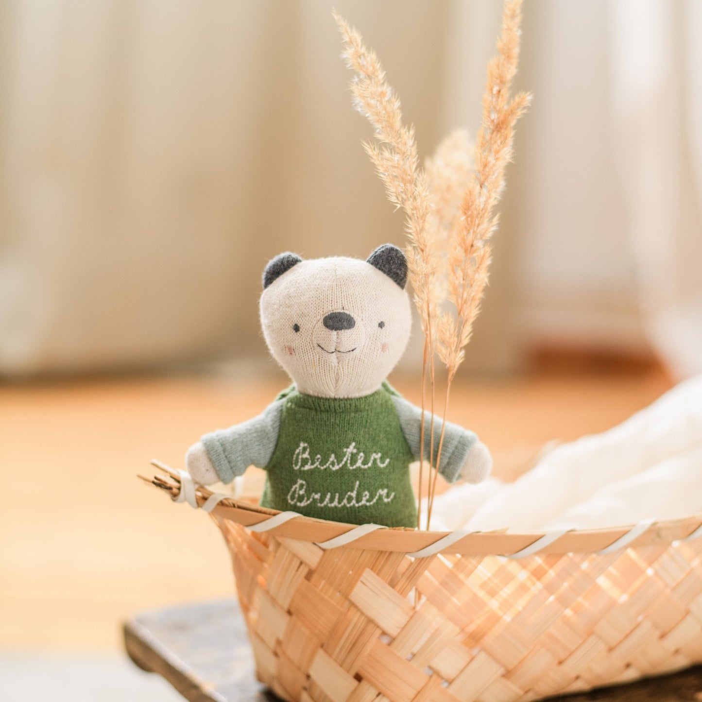 Bär „Bester Bruder“ mit Shirt in grün/eisblau Kuscheltier